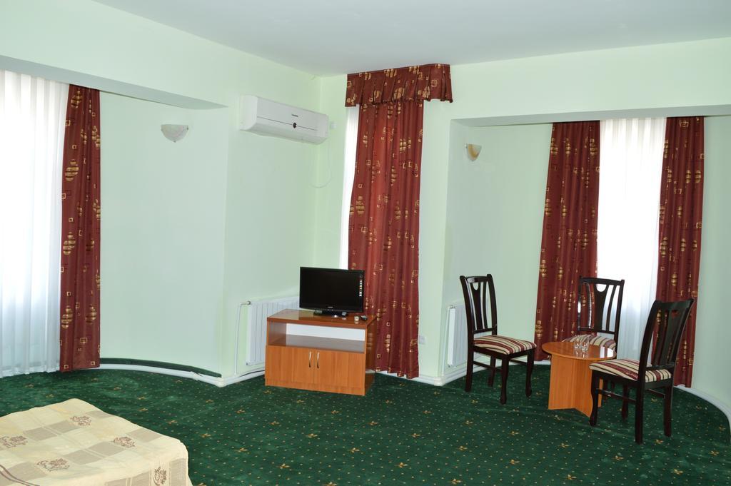 Hayat Inn خيوة الغرفة الصورة