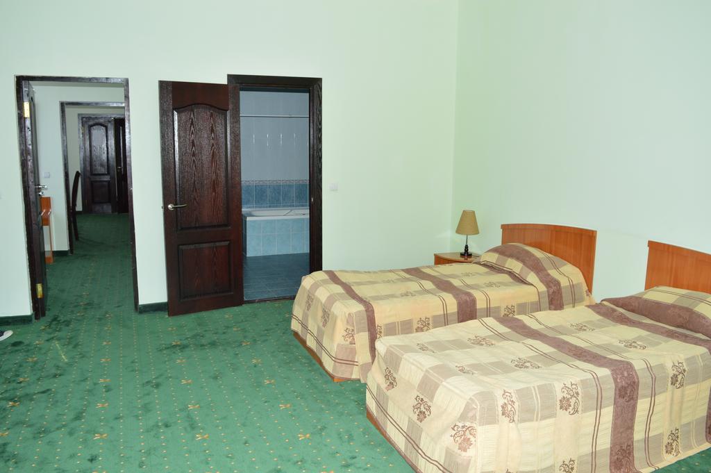 Hayat Inn خيوة الغرفة الصورة