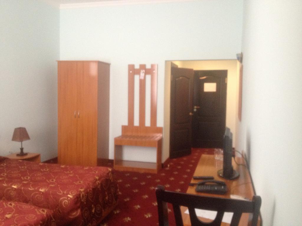 Hayat Inn خيوة الغرفة الصورة
